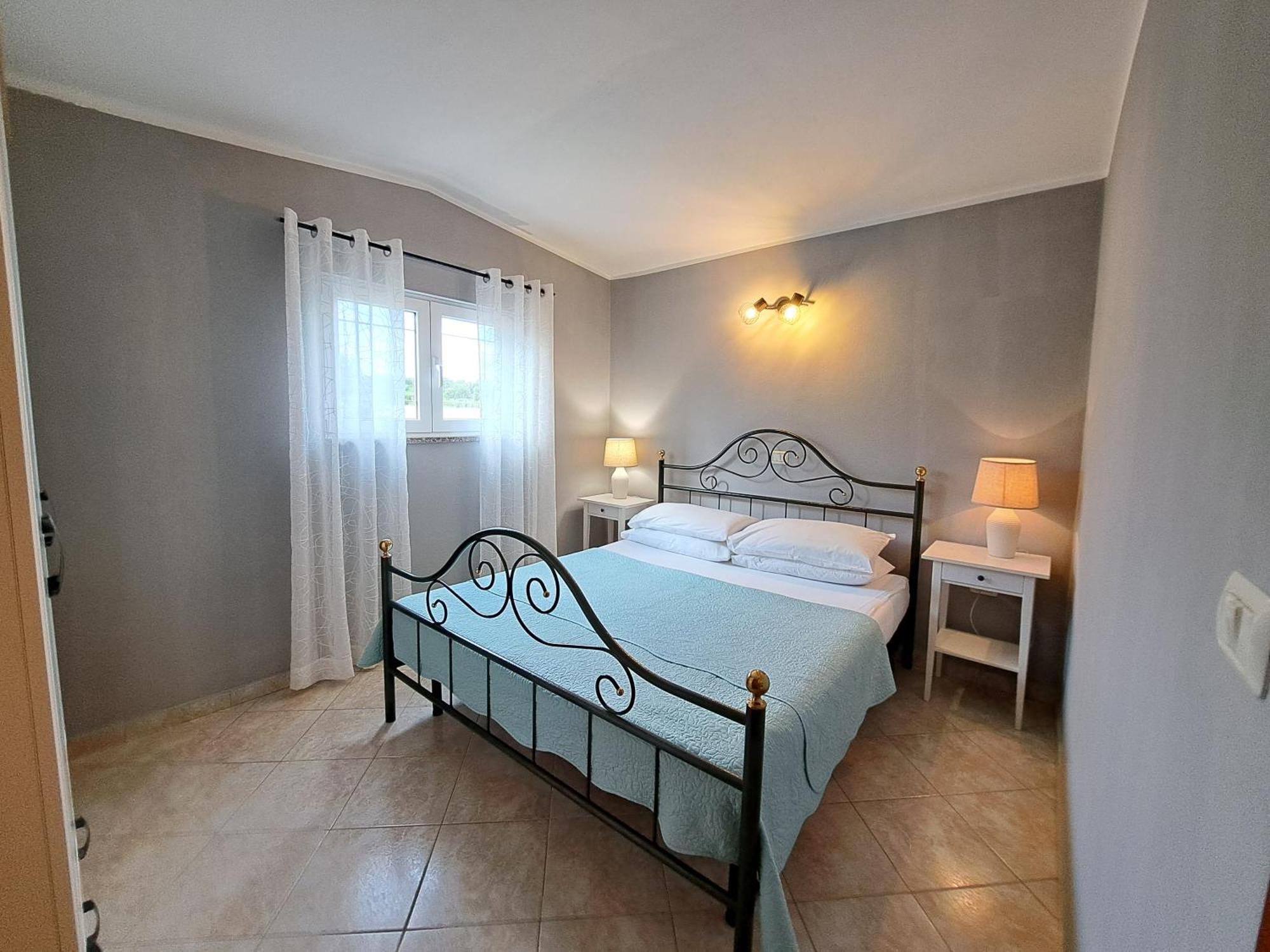 Apartments Villa Amaryllis Novigrad  Exterior photo